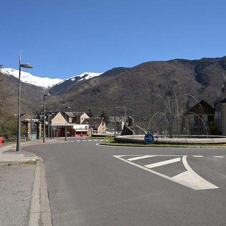Les Rosiers Villa Bagnères-de-Luchon Екстериор снимка